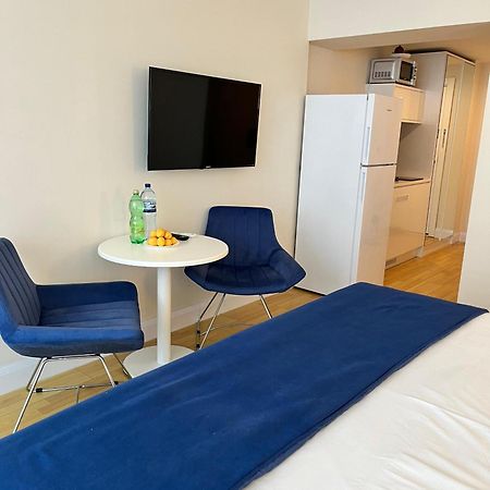 Black Sea Coast Apartment บาทูมิ ภายนอก รูปภาพ