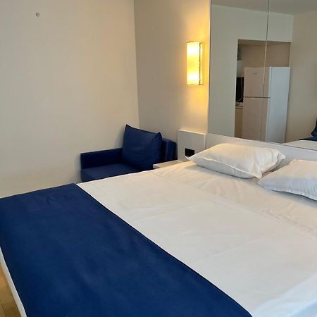 Black Sea Coast Apartment บาทูมิ ภายนอก รูปภาพ